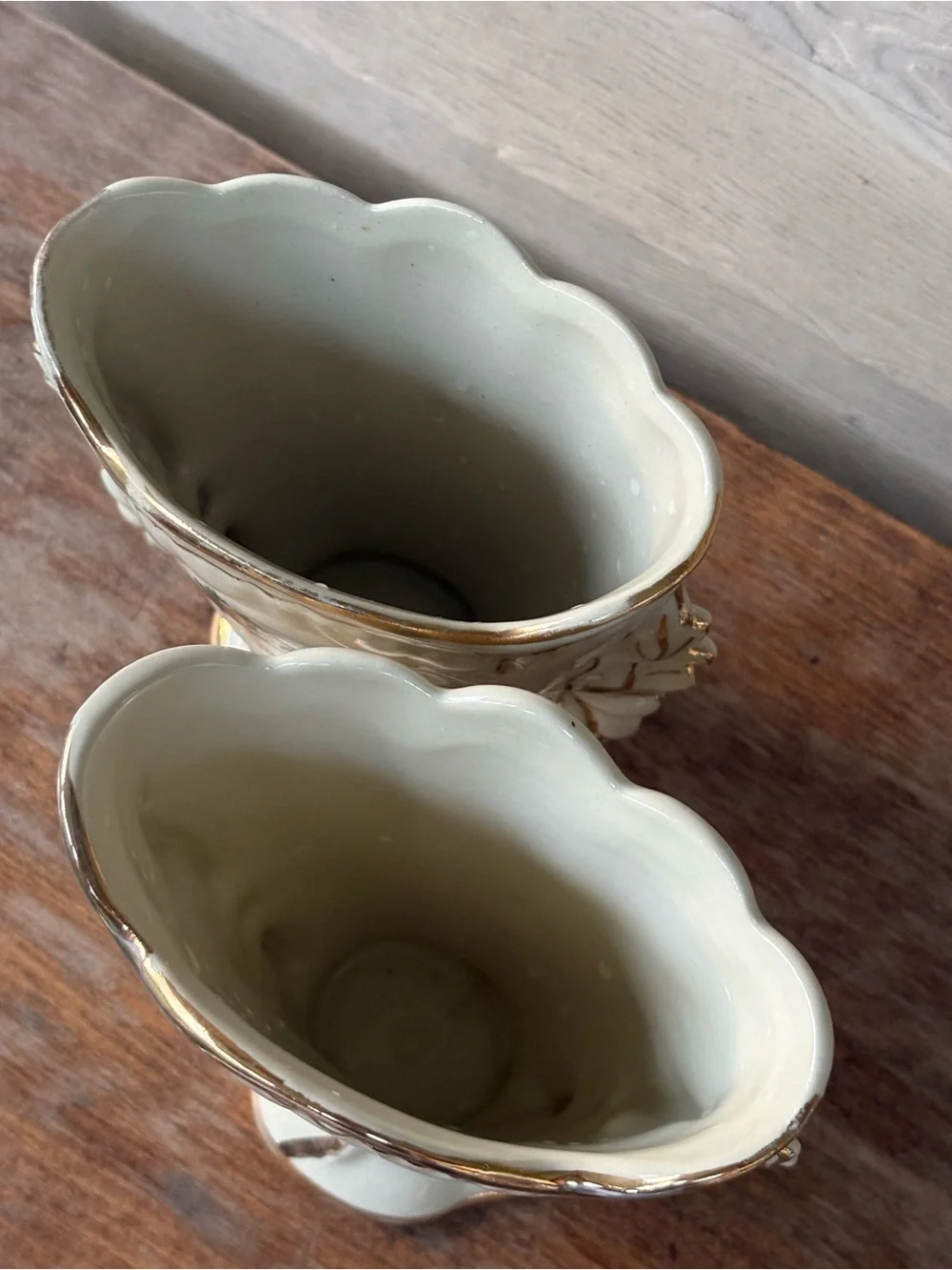 2 VTG Fleetwood China porcelain vases with a Victorian transfer scene, 22k gold